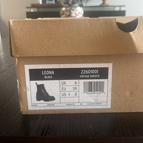 Dr. Martens Leona - Picture 6 of 6